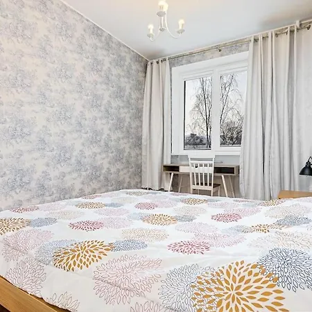 Comfortable 50m2, 2br In The Center Apartment