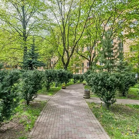 Comfortable 50m2, 2br In The Center